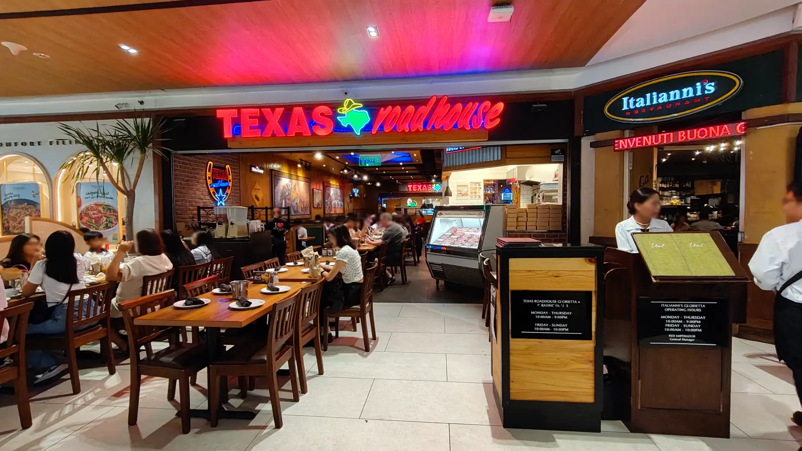 TEXAS ROADHOUSE in Glorietta